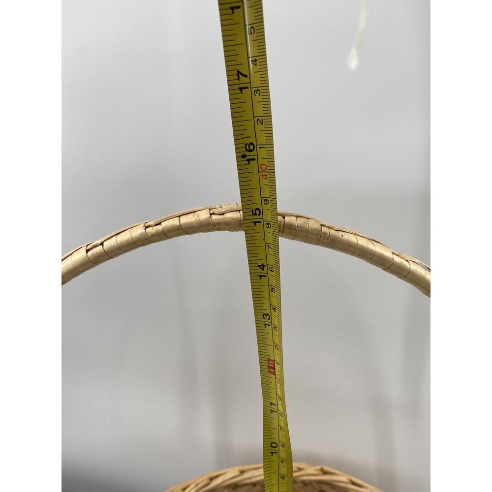 Vintage Large Round Bamboo Wicker Rattan Storage Basket in Natural W/Handle - Picture 4 of 11